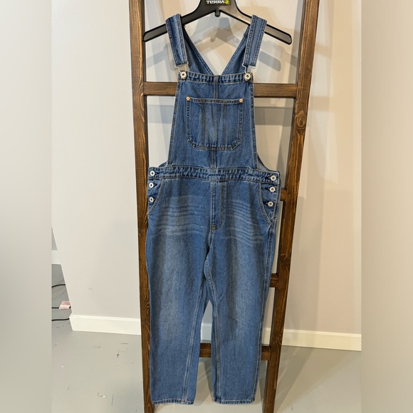 Women’s overalls - Picture 1 of 5